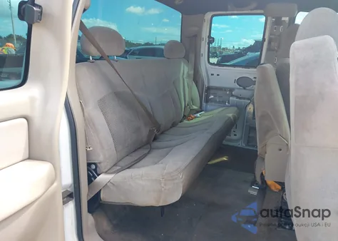 2001 Chevrolet Silverado 1500 Ls z USA, uszkodzony, nr VIN 2GCEC19V311401761